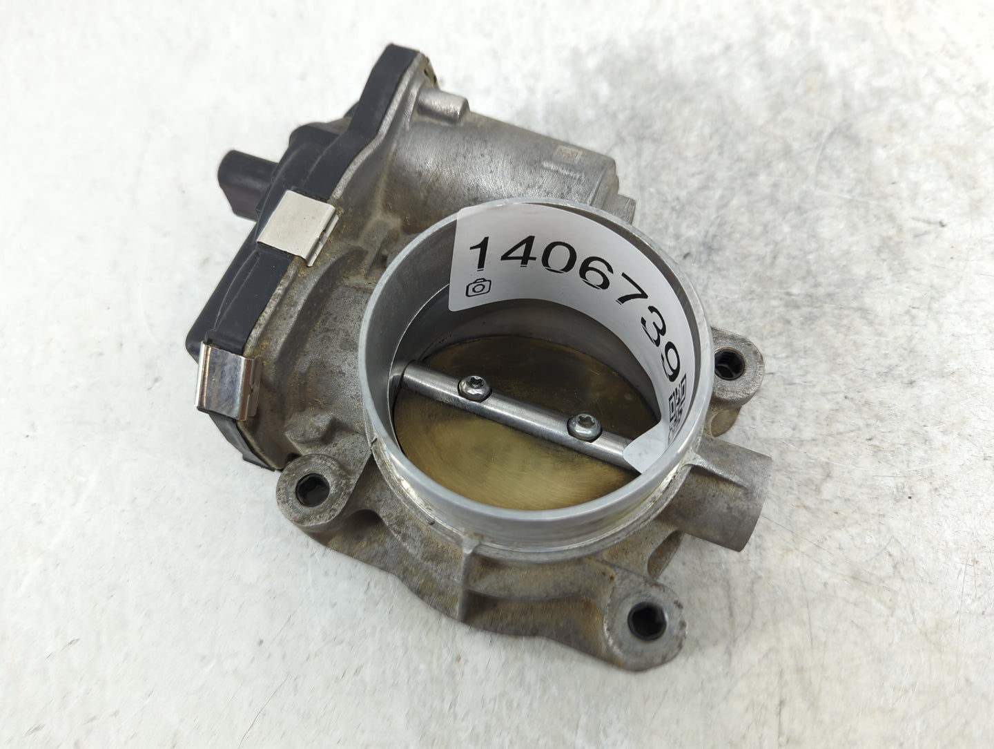 2012-2015 Chevrolet Equinox Throttle Body P/N:12670834AA Fits Fits 2012 2013 2014 2015 OEM Used Auto Parts - Oemusedautopart