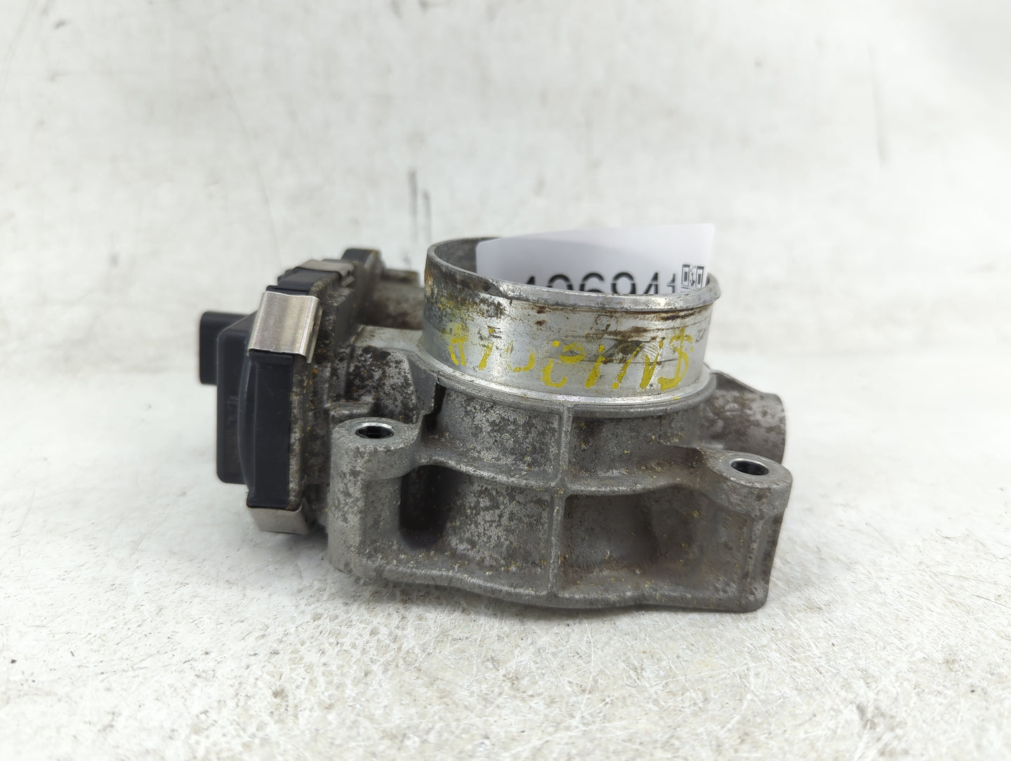 2012-2015 Chevrolet Equinox Throttle Body P/N:12632101CA Fits Fits 2012 2013 2014 2015 OEM Used Auto Parts - Oemusedautopart