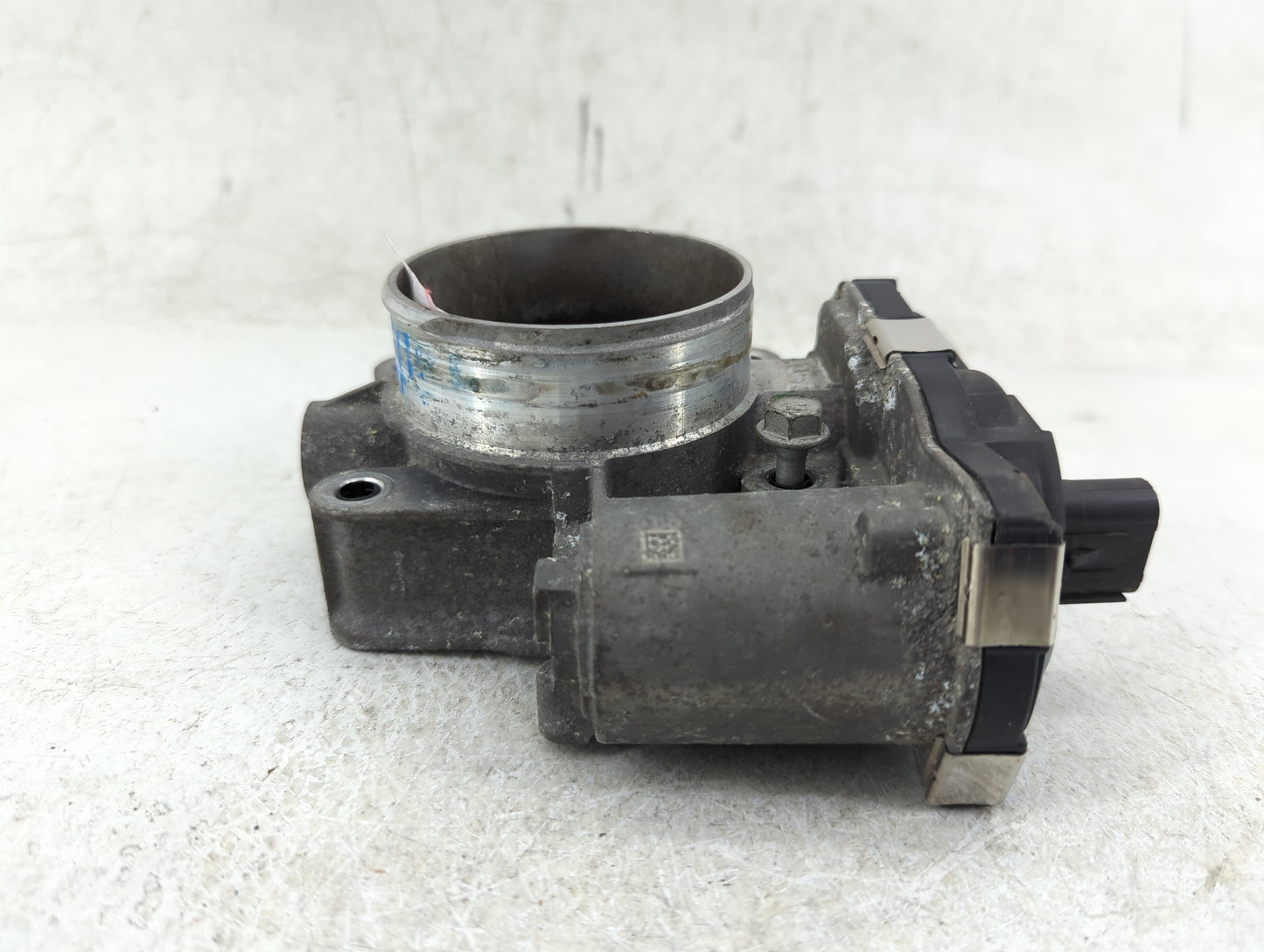 2012-2015 Chevrolet Equinox Throttle Body P/N:12632101CA Fits Fits 2012 2013 2014 2015 OEM Used Auto Parts - Oemusedautopart