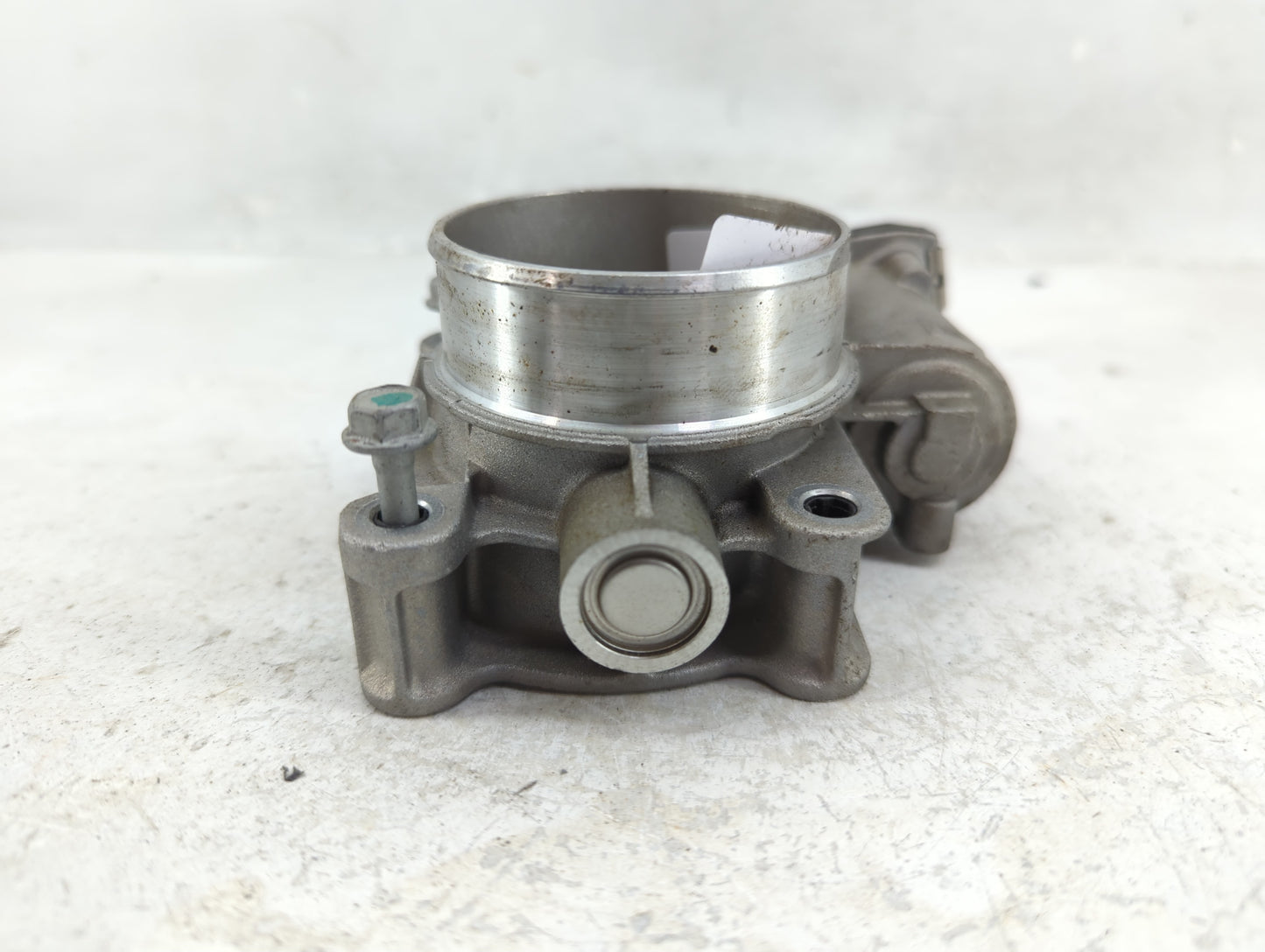 2012-2017 Chevrolet Equinox Throttle Body P/N:12670834AA Fits Fits 2012 2013 2014 2015 2016 2017 2018 2019 2020 2021 2022 OE