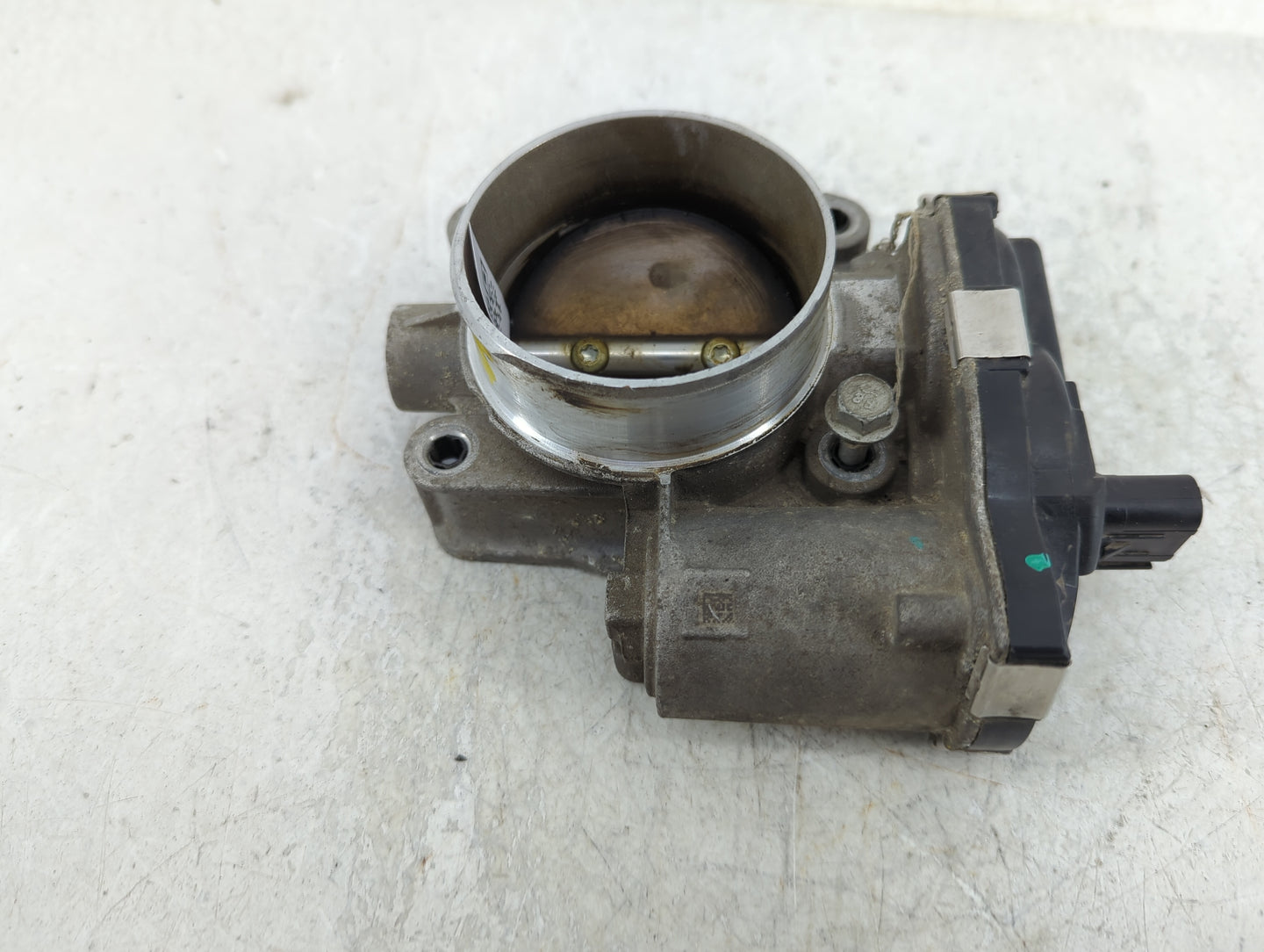 2012-2015 Chevrolet Equinox Throttle Body P/N:12670834AA Fits Fits 2012 2013 2014 2015 OEM Used Auto Parts - Oemusedautopart
