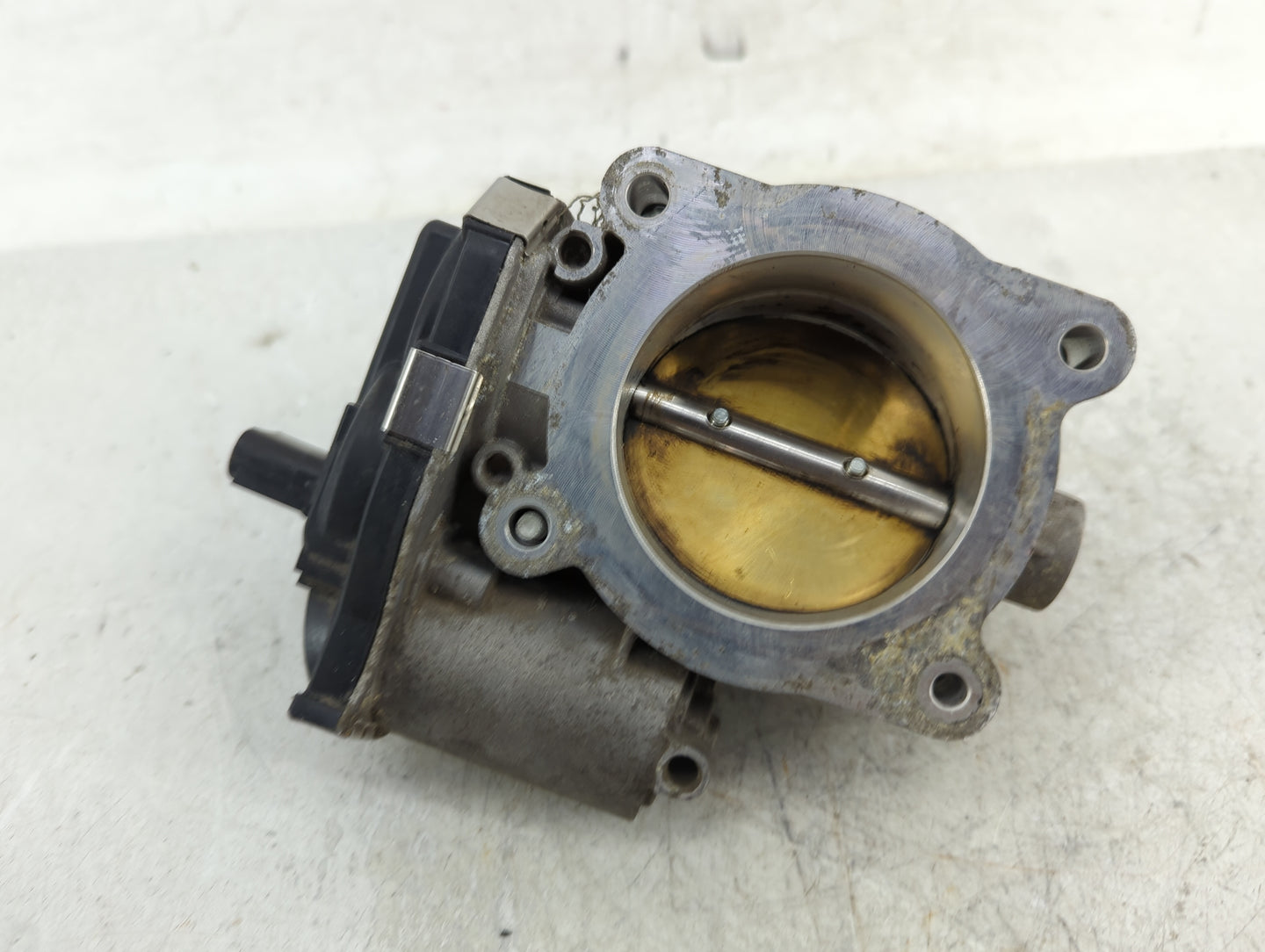 2012-2015 Chevrolet Equinox Throttle Body P/N:12670834AA Fits Fits 2012 2013 2014 2015 OEM Used Auto Parts - Oemusedautopart