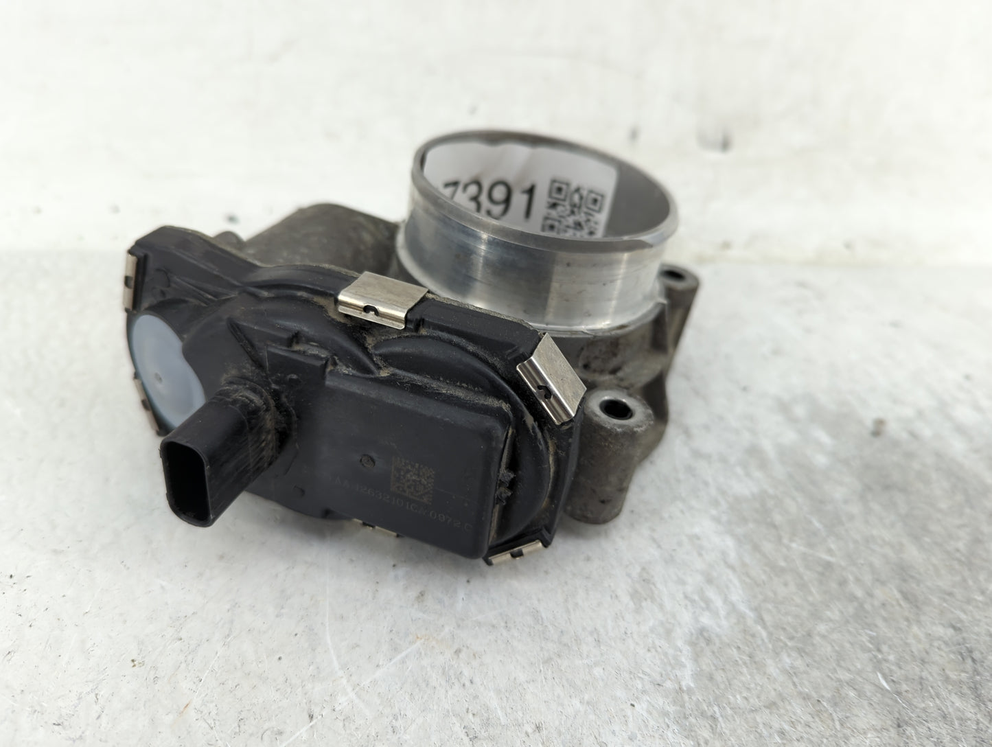 2012-2015 Chevrolet Equinox Throttle Body P/N:12632101CA Fits Fits 2012 2013 2014 2015 OEM Used Auto Parts - Oemusedautopart