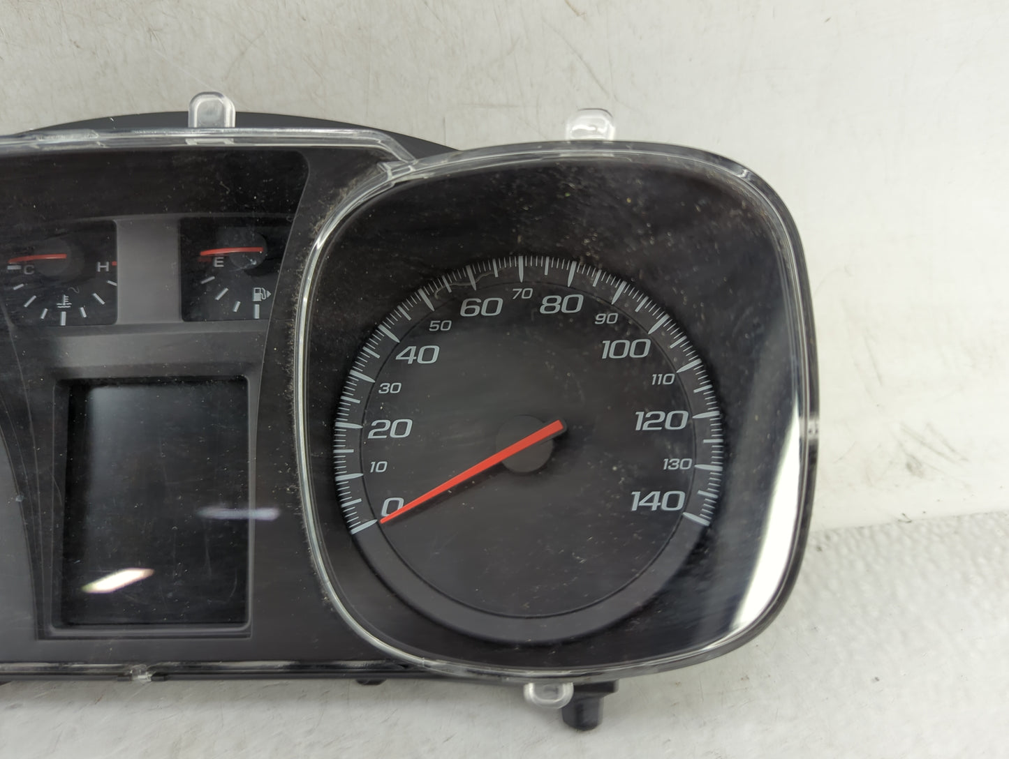 2012 Chevrolet Equinox Instrument Cluster Speedometer Gauges P/N:200907580 Fits OEM Used Auto Parts - Oemusedautoparts1.com