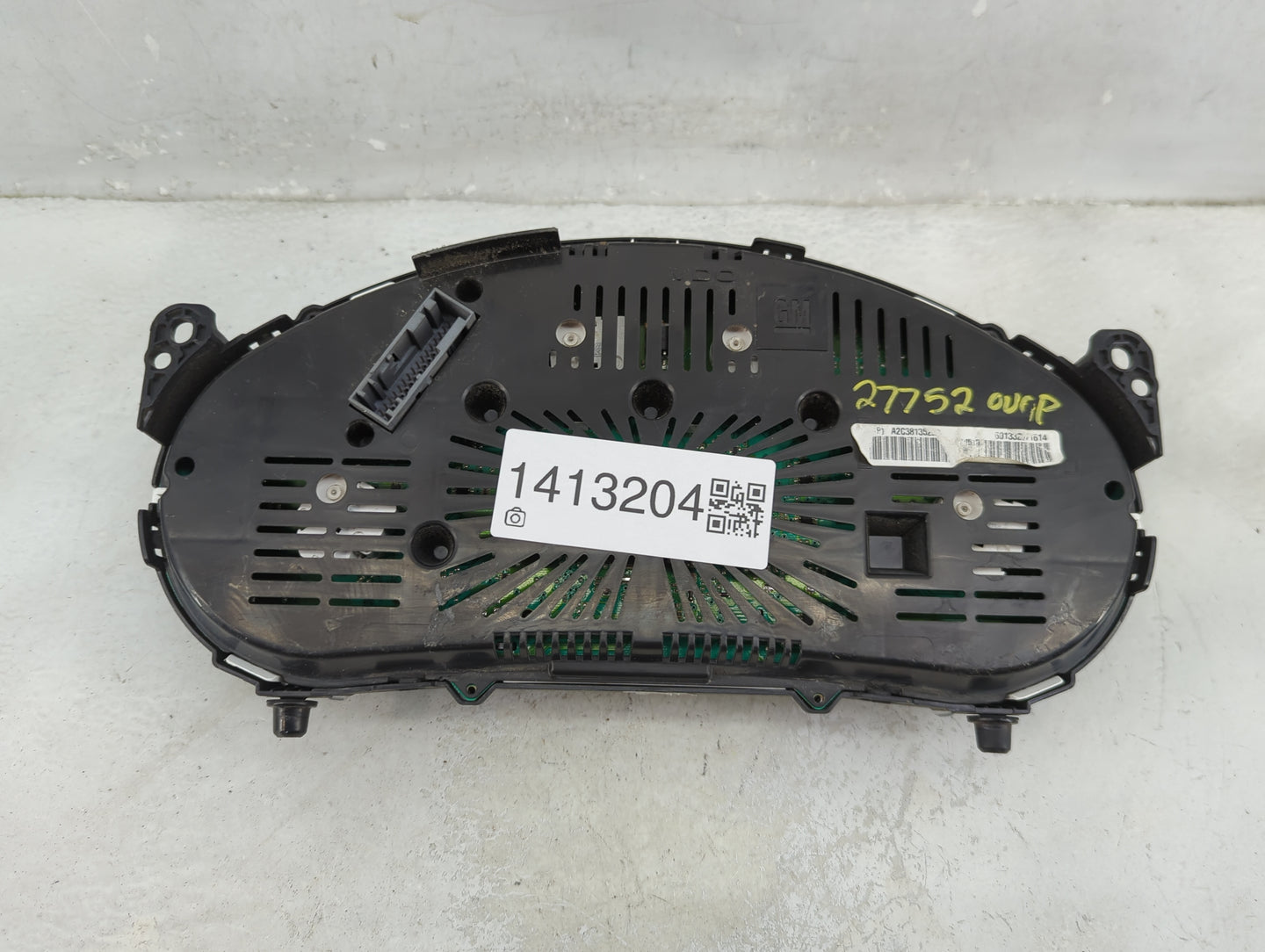2012 Chevrolet Equinox Instrument Cluster Speedometer Gauges Fits OEM Used Auto Parts - Oemusedautoparts1.com