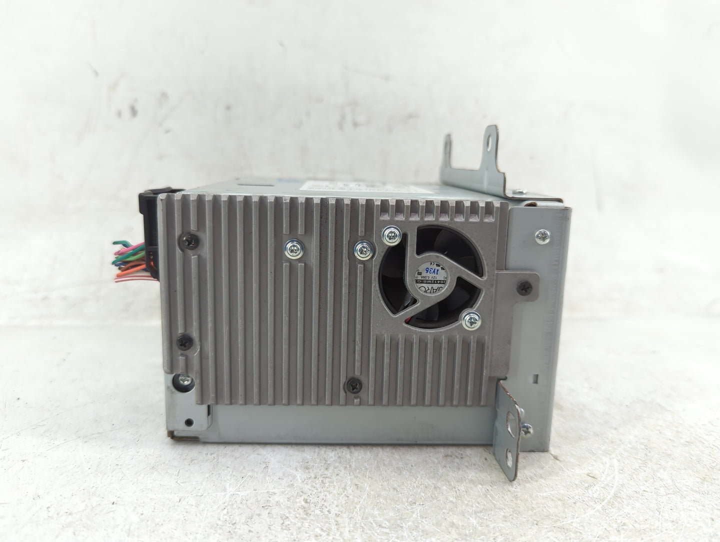 2012 Chevrolet Equinox Radio AM FM Cd Player Receiver Replacement P/N:22869279 Fits OEM Used Auto Parts - Oemusedautoparts1.