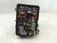 2012 Chevrolet Equinox Fusebox Fuse Box Panel Relay Module P/N:22879334 Fits OEM Used Auto Parts - Oemusedautoparts1.com