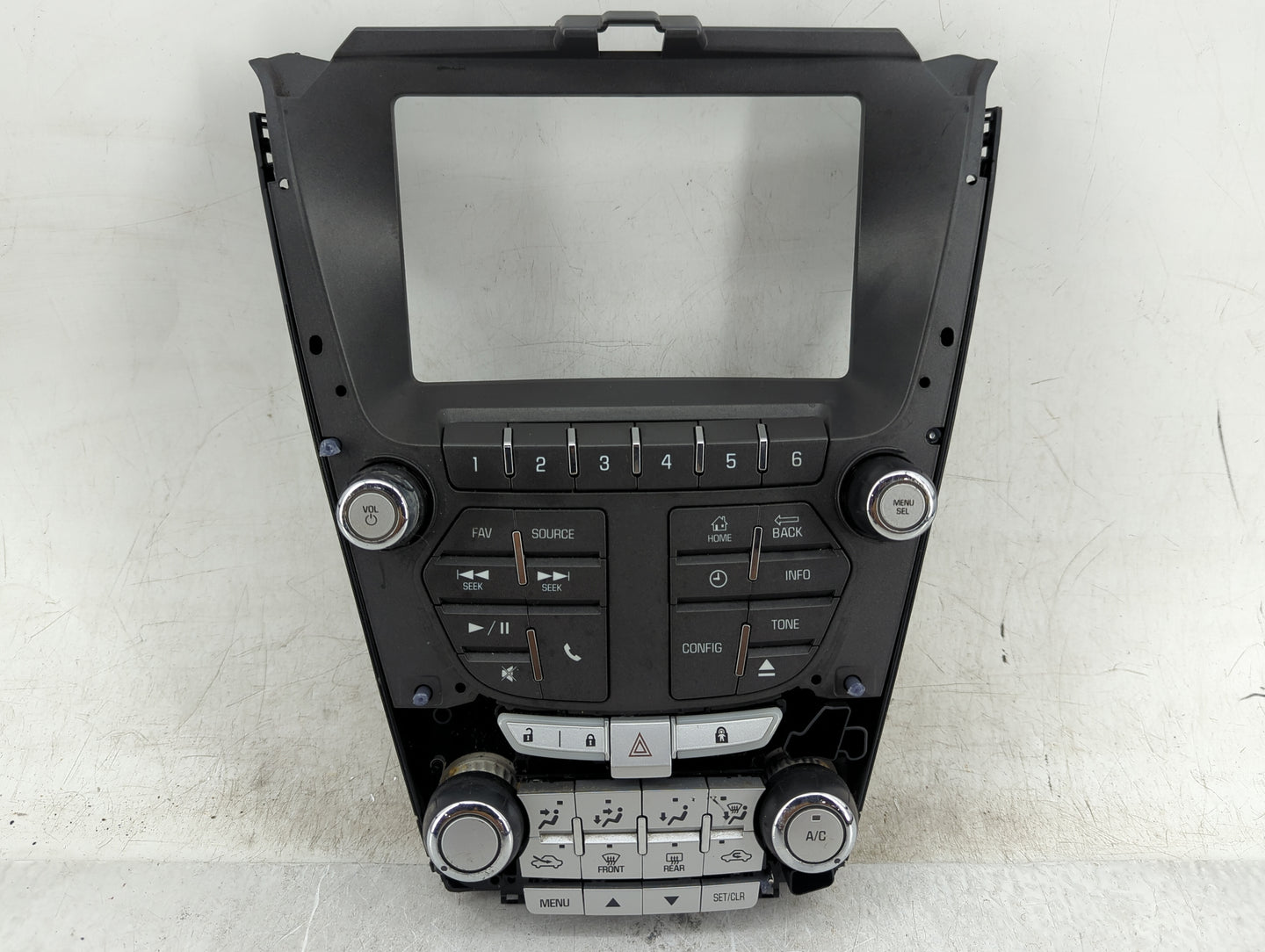 2012-2015 Chevrolet Equinox Radio AM FM Cd Player Receiver Replacement P/N:22810239 Fits Fits 2012 2013 2014 2015 OEM Used A