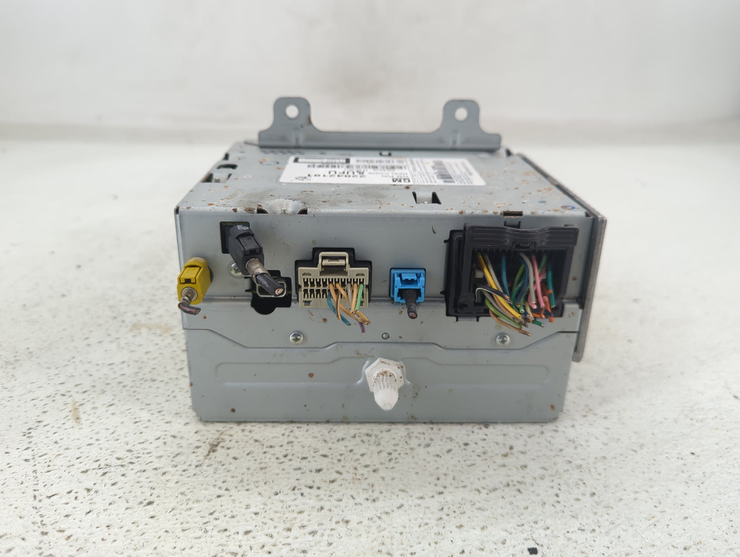2012 Chevrolet Equinox Radio AM FM Cd Player Receiver Replacement P/N:22842181 Fits OEM Used Auto Parts - Oemusedautoparts1.