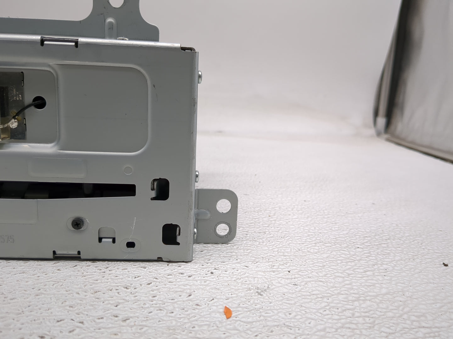 2012 Chevrolet Equinox Radio AM FM Cd Player Receiver Replacement P/N:22924957 Fits OEM Used Auto Parts - Oemusedautoparts1.