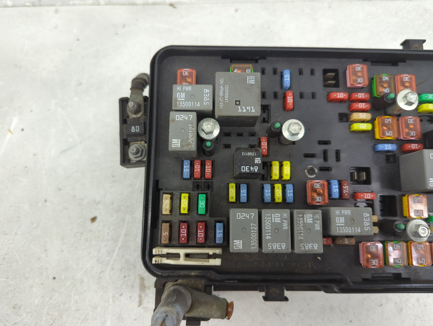 2012 Chevrolet Equinox Fusebox Fuse Box Panel Relay Module Fits OEM Used Auto Parts - Oemusedautoparts1.com
