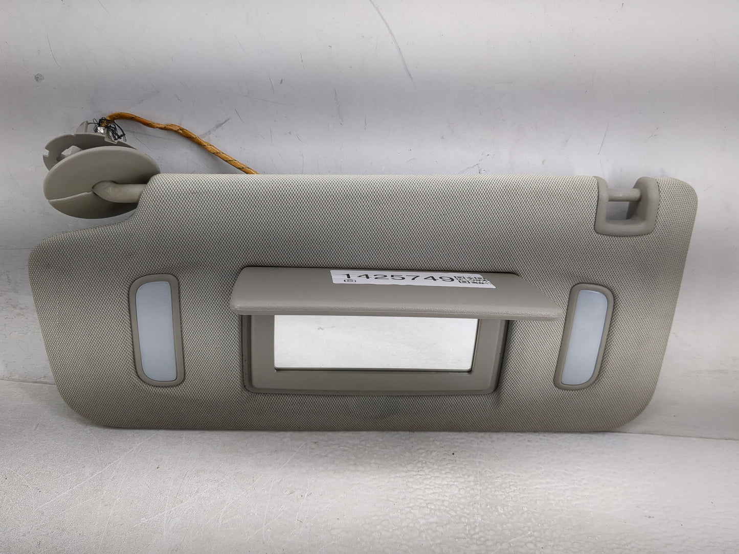 2010-2017 Chevrolet Equinox Sun Visor Shade Replacement Driver Left Mirror Fits Fits 2010 2011 2012 2013 2014 2015 2016 2017