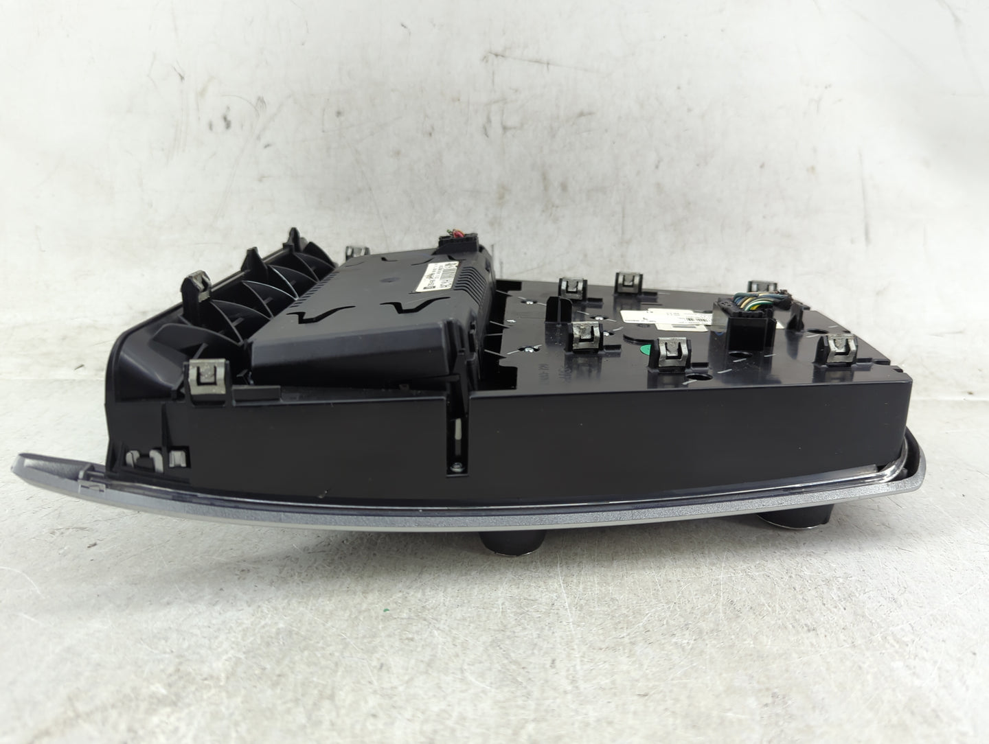 2012-2012 Chevrolet Equinox Radio Control Panel - Oemusedautoparts1.com