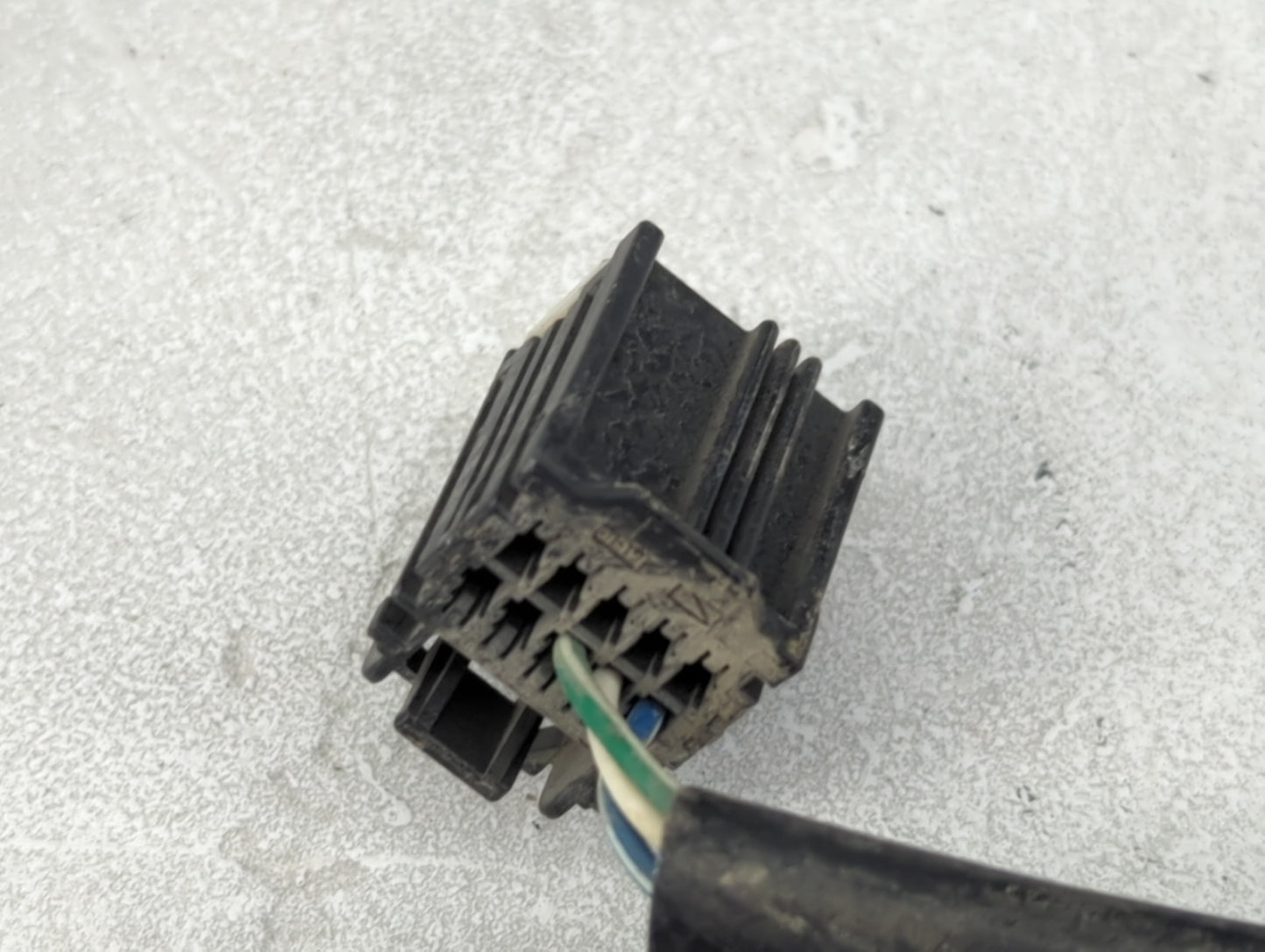2012-2014 Chevrolet Equinox Driver Side View Mirror - Left Door Mirror OEM Used - Oemusedautoparts1.com