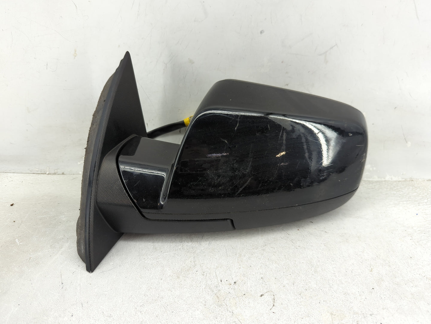 2011-2014 Chevrolet Equinox Driver Side View Mirror - Left Door Mirror OEM Used - Oemusedautoparts1.com