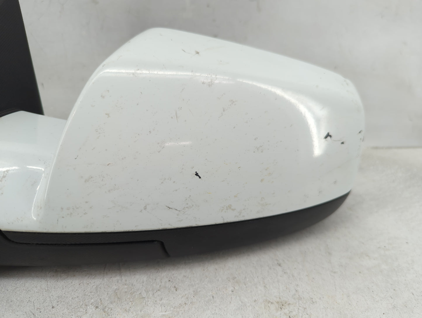 2012 Chevrolet Equinox Driver Side View Mirror - Left Door Mirror OEM Used - Oemusedautoparts1.com