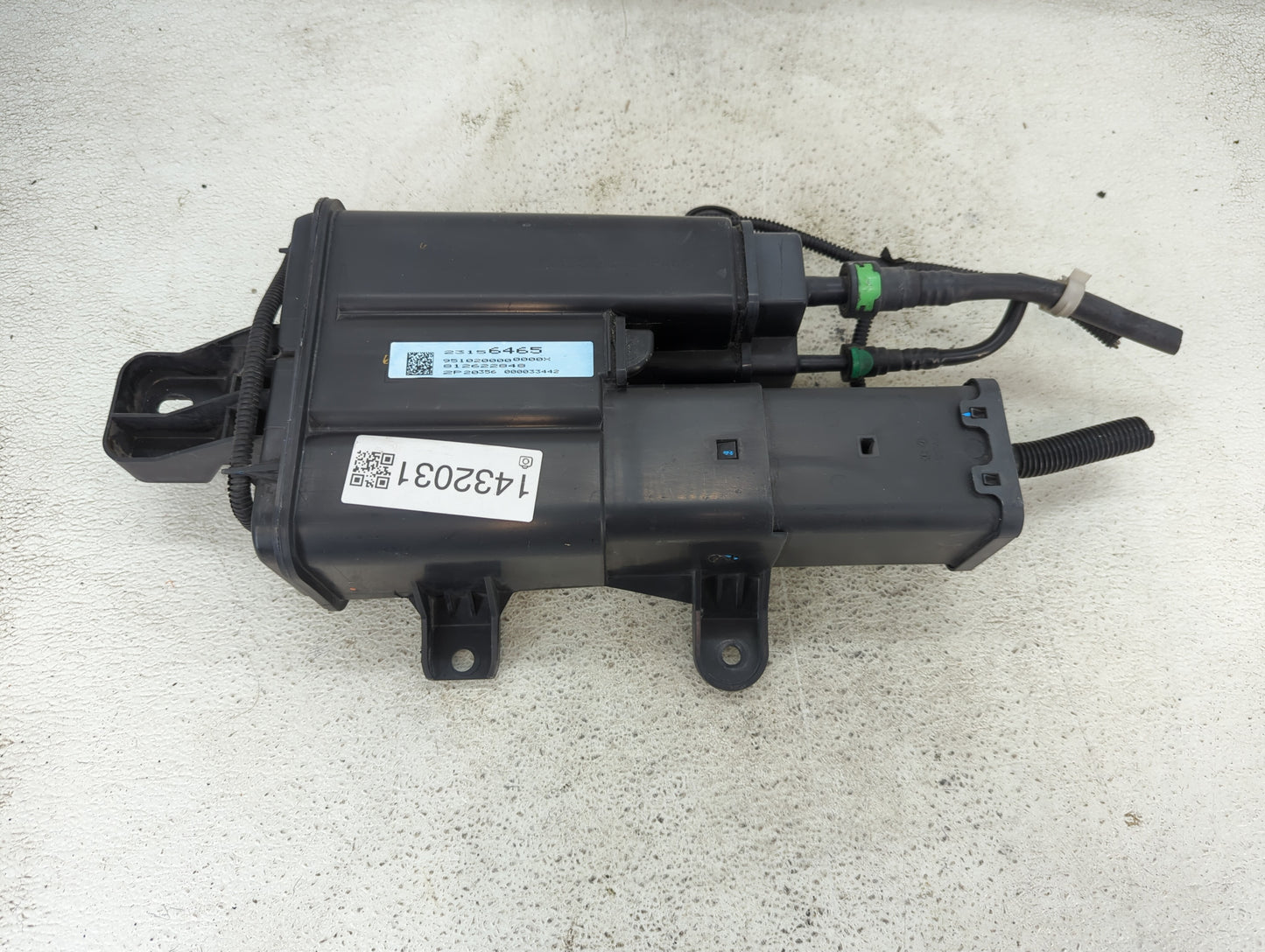 2012 Chevrolet Equinox Fuel Vapor Charcoal Canister - Oemusedautoparts1.com