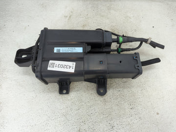 2012 Chevrolet Equinox Fuel Vapor Charcoal Canister - Oemusedautoparts1.com