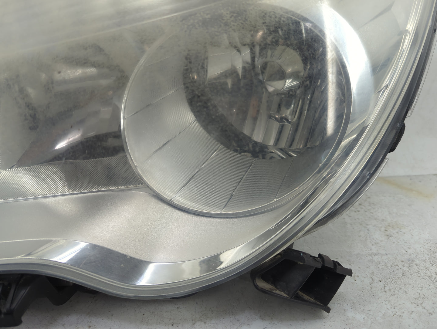 2010 Chevrolet Equinox Passenger Right Oem Head Light Headlight Lamp - Oemusedautoparts1.com