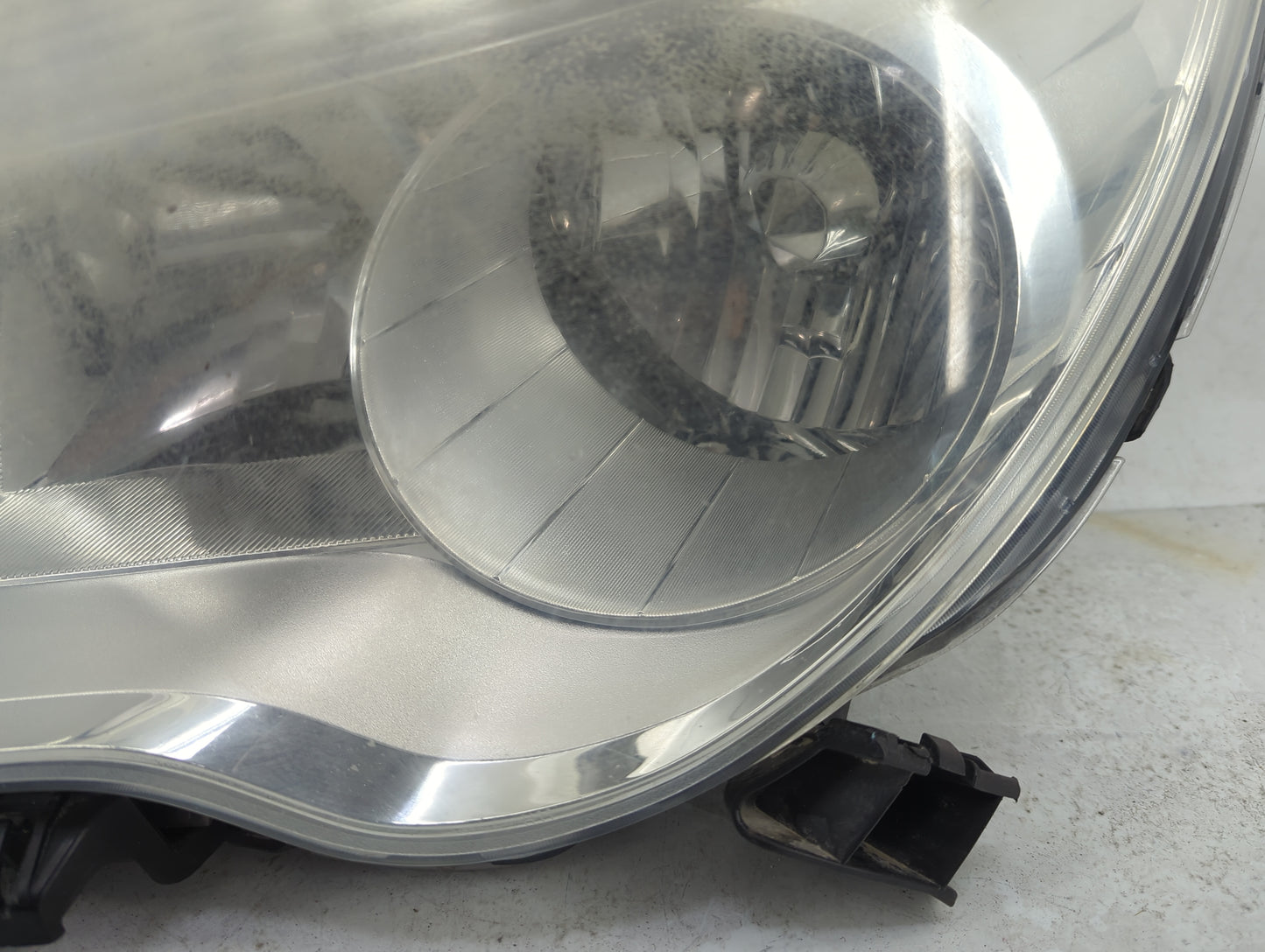 2010 Chevrolet Equinox Passenger Right Oem Head Light Headlight Lamp - Oemusedautoparts1.com