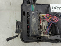 2012 Chevrolet Equinox Fusebox Fuse Box Panel Relay Module P/N:22865684 Fits OEM Used Auto Parts - Oemusedautoparts1.com