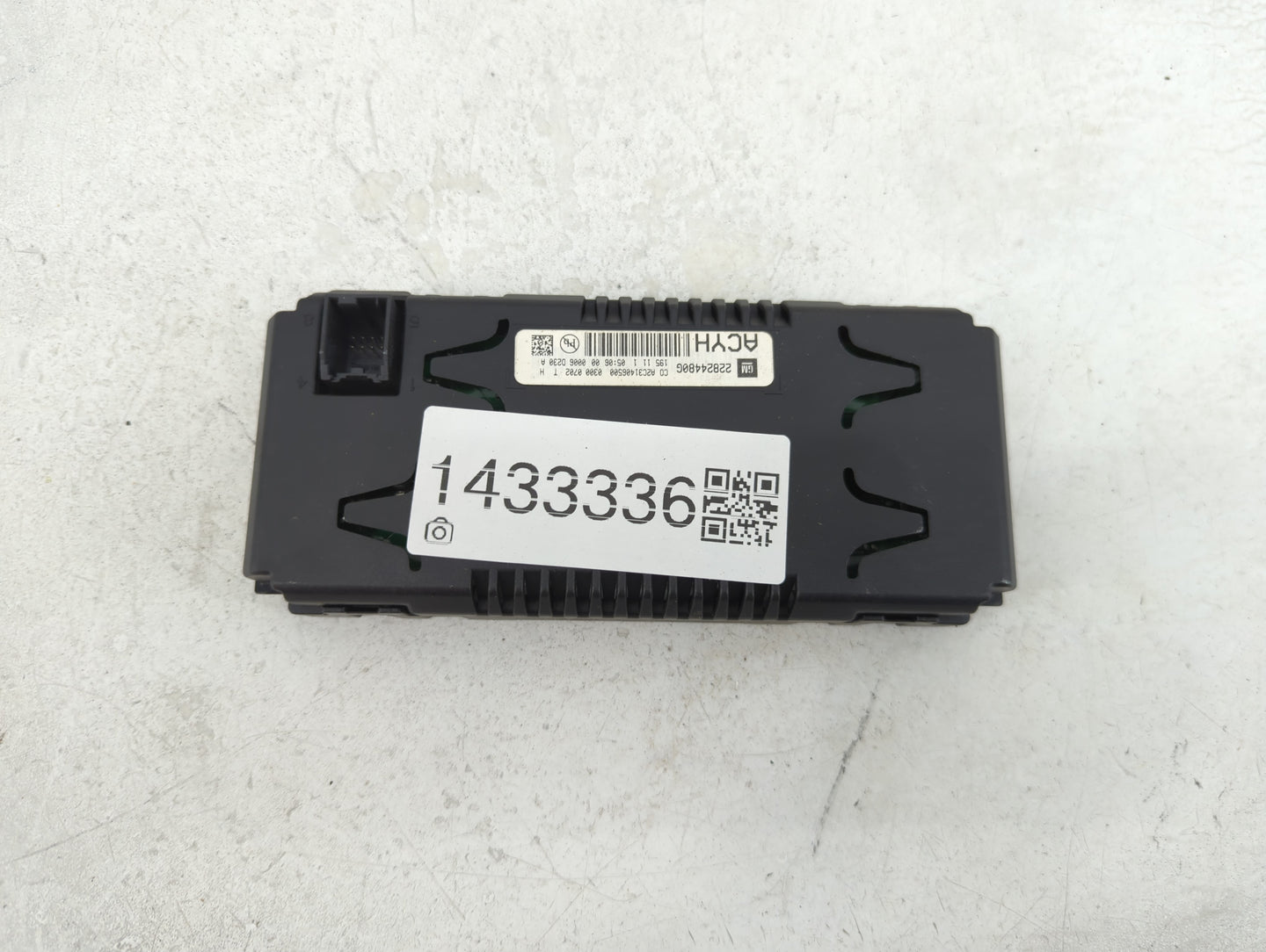 2010-2015 Chevrolet Equinox Information Display Screen - Oemusedautoparts1.com