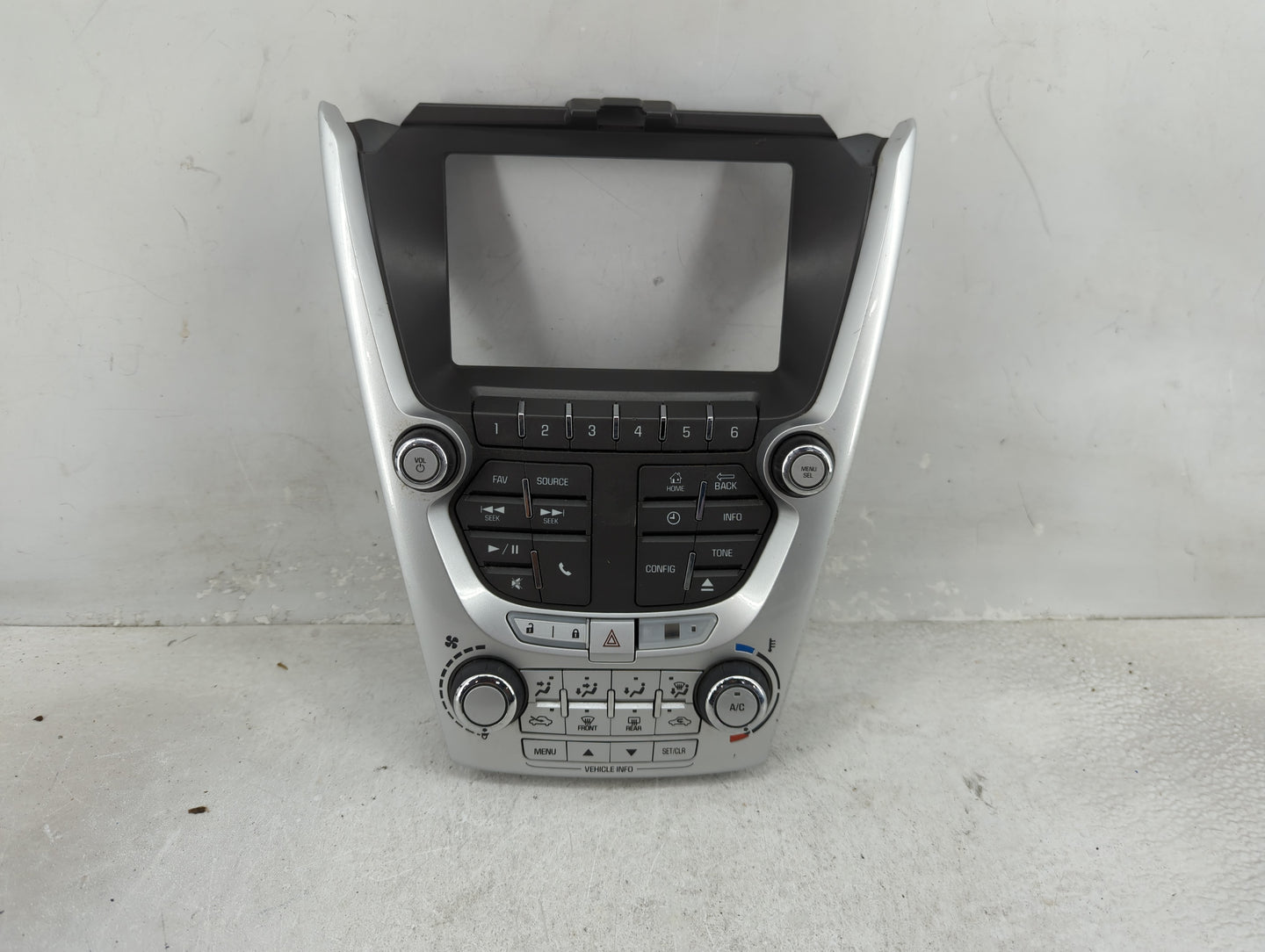 2012-2015 Chevrolet Equinox Radio Control Panel Silver - Oemusedautoparts1.com