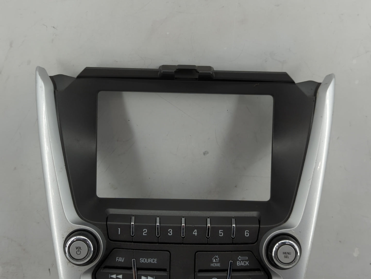 2012-2015 Chevrolet Equinox Radio Control Panel Silver - Oemusedautoparts1.com