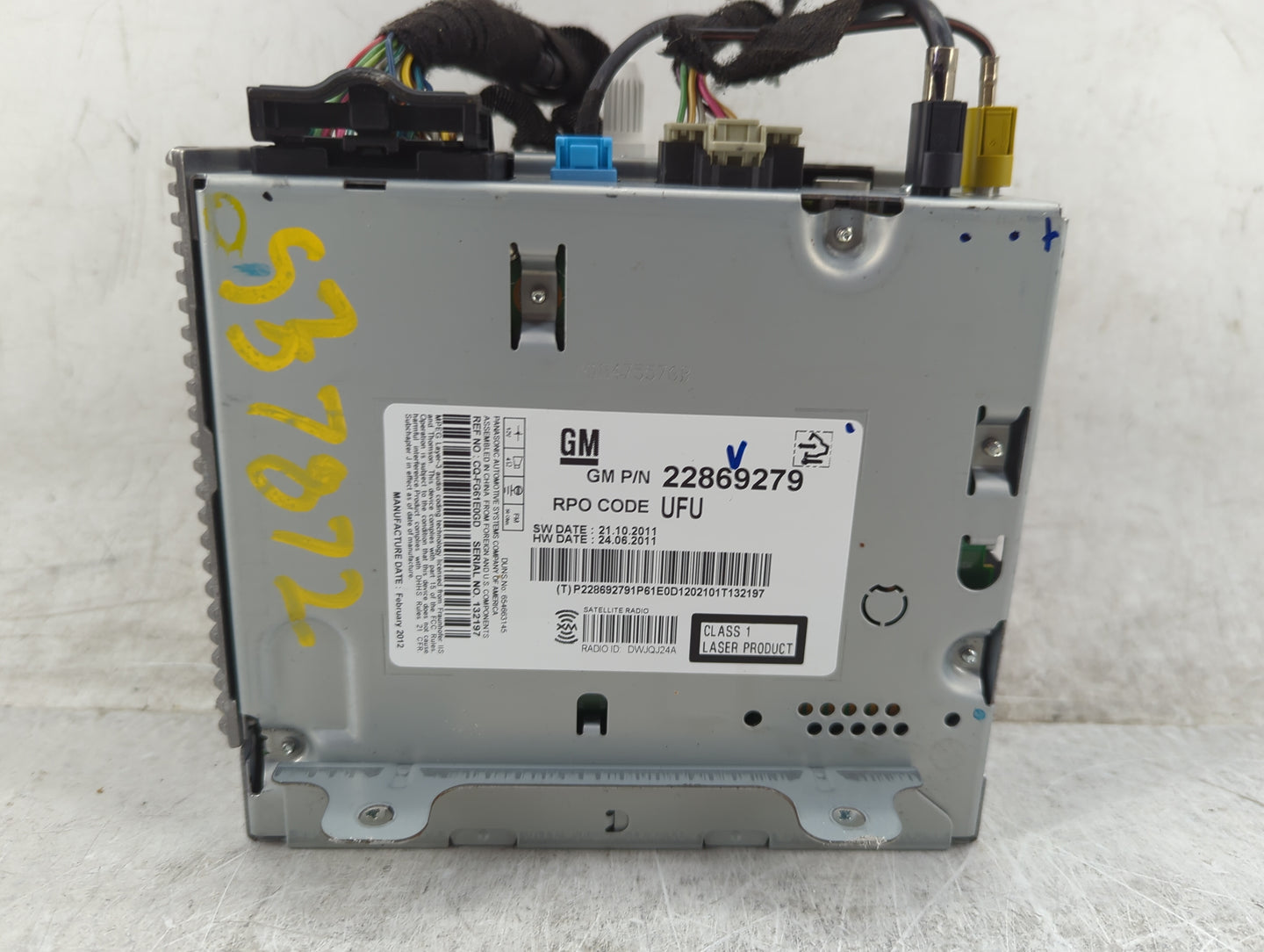 2012 Chevrolet Equinox Radio AM FM Cd Player Receiver Replacement P/N:22869279 CQ-FG61E0GD Fits OEM Used Auto Parts - Oemuse