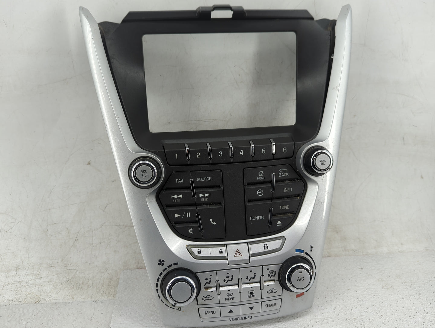 2012 Chevrolet Equinox Radio Control Panel Silver - Oemusedautoparts1.com