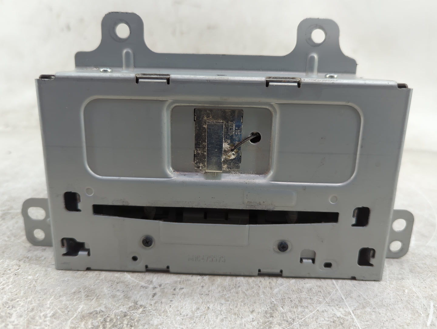 2012 Chevrolet Equinox Radio AM FM Cd Player Receiver Replacement P/N:22924957 CQ-FG71E2GA, GA-120-COLR-NS, TQ3JK2HX Fits OE