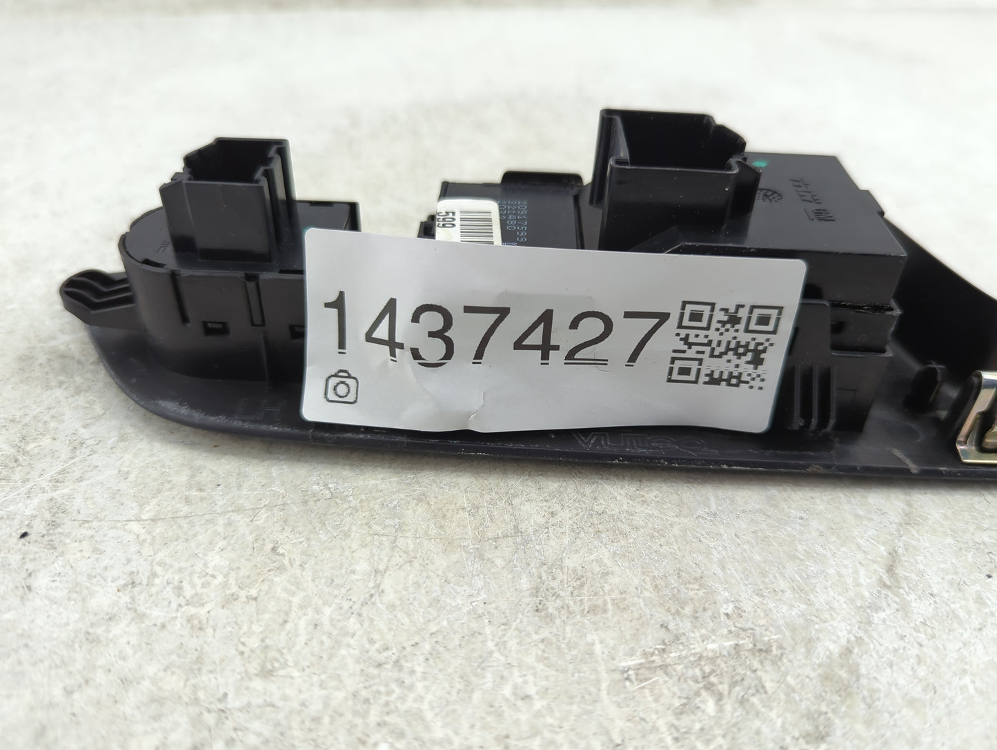 2010-2017 Chevrolet Equinox Master Power Window Switch Replacement Driver Side Left P/N:20917599 Fits OEM Used Auto Parts - 