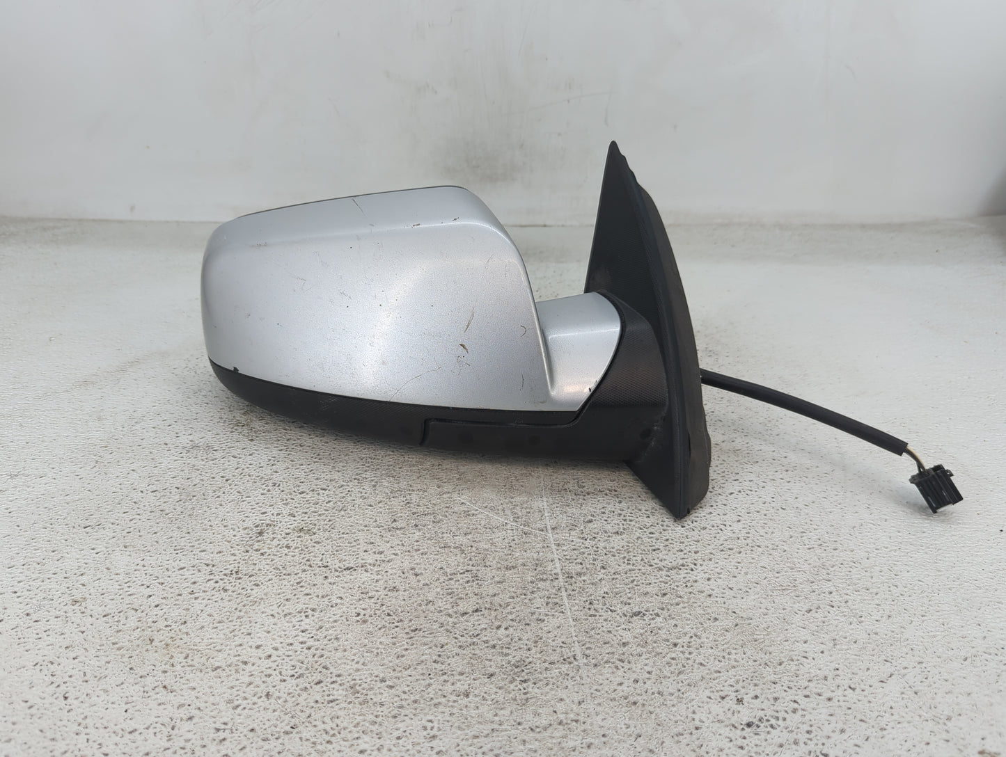 2011-2014 Chevrolet Equinox Passenger Side View Mirror - Right Door Mirror OEM Used - Oemusedautoparts1.com