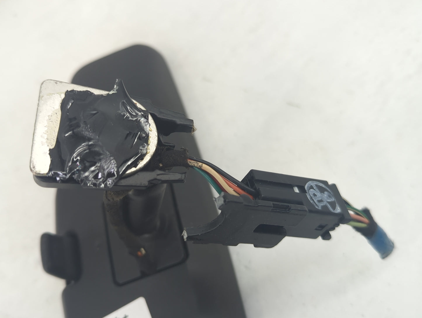 2010-2017 Chevrolet Equinox Interior Rear View Mirror Replacement OEM Fits OEM Used Auto Parts - Oemusedautoparts1.com