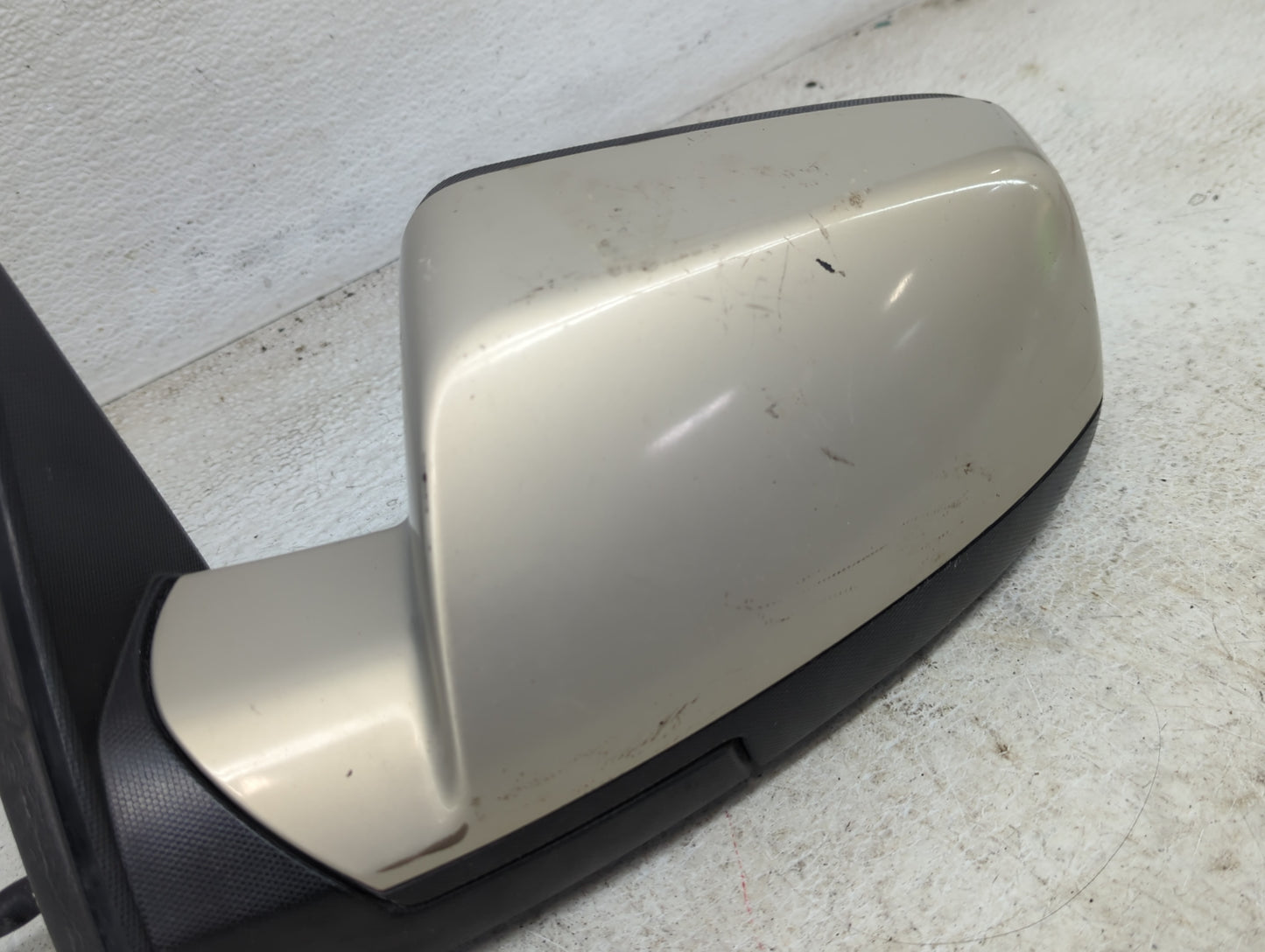 2011-2014 Chevrolet Equinox Driver Side View Mirror - Left Door Mirror OEM Used - Oemusedautoparts1.com