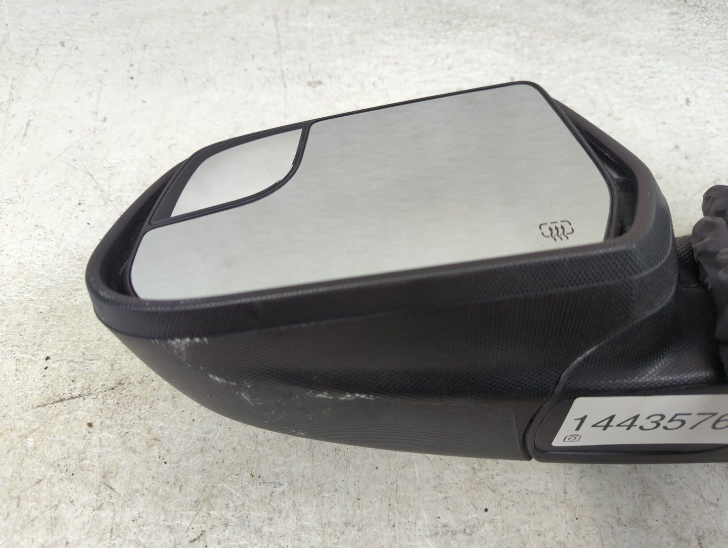 2011-2014 Chevrolet Equinox Driver Side View Mirror - Left Door Mirror OEM Used - Oemusedautoparts1.com