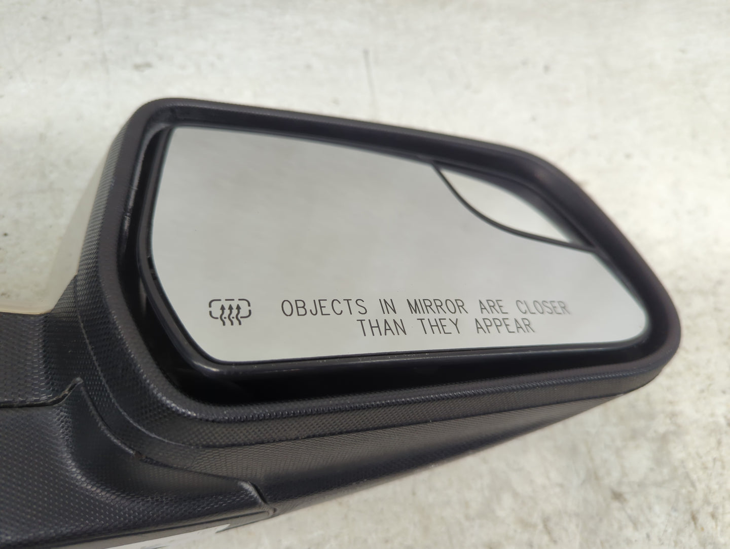 2011-2014 Chevrolet Equinox Passenger Side View Mirror - Right Door Mirror OEM Used - Oemusedautoparts1.com