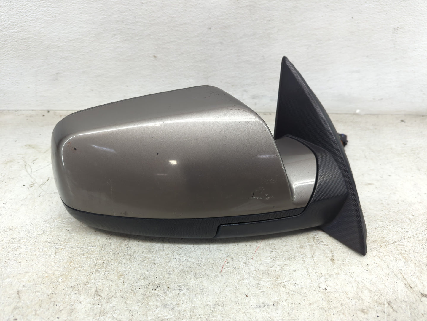 2011-2014 Chevrolet Equinox Passenger Side View Mirror - Right Door Mirror OEM Used - Oemusedautoparts1.com