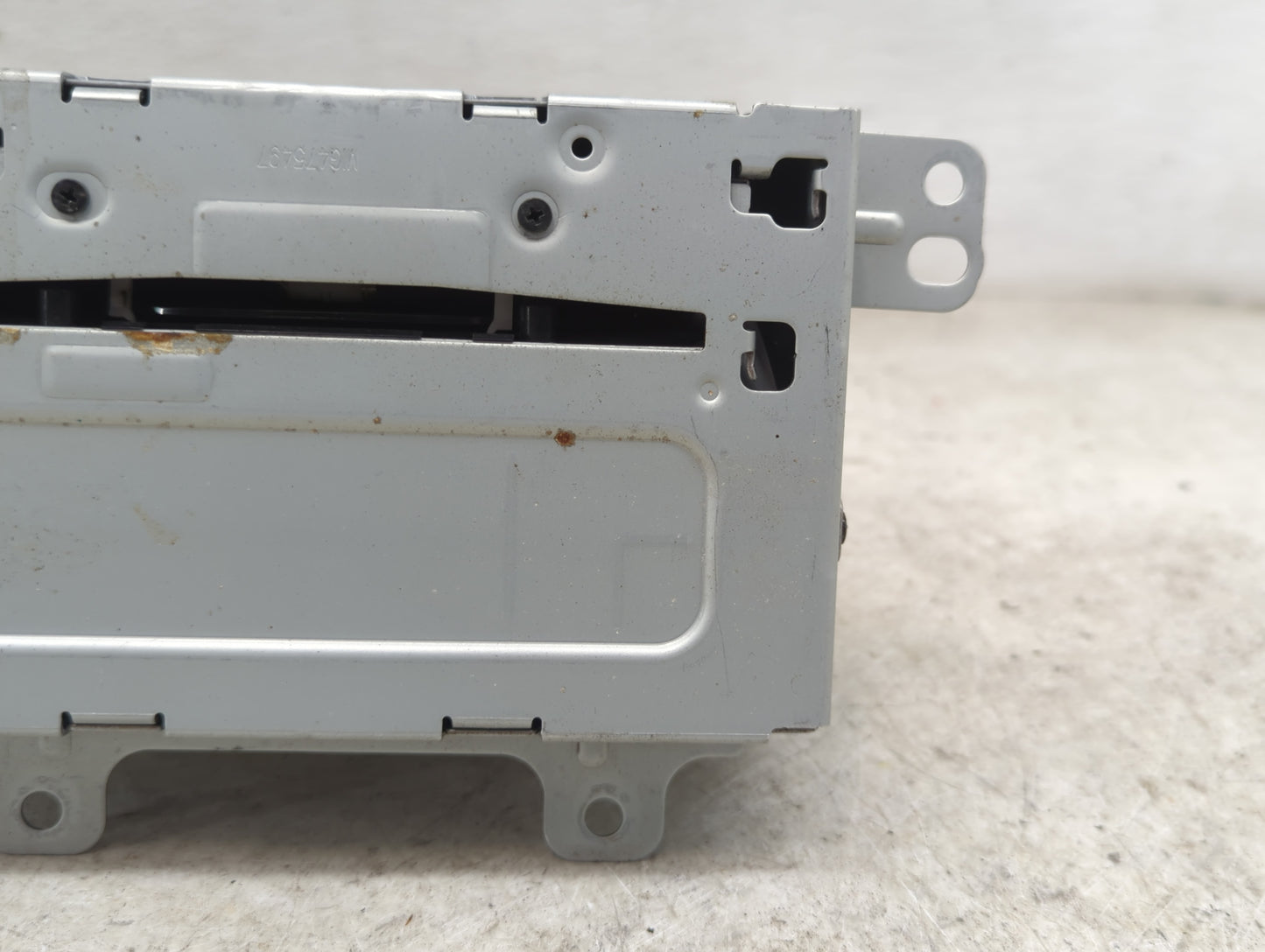 2010-2015 Chevrolet Equinox Radio AM FM Cd Player Receiver Replacement P/N:22869279 CQ-FG01E1GD Fits OEM Used Auto Parts - O