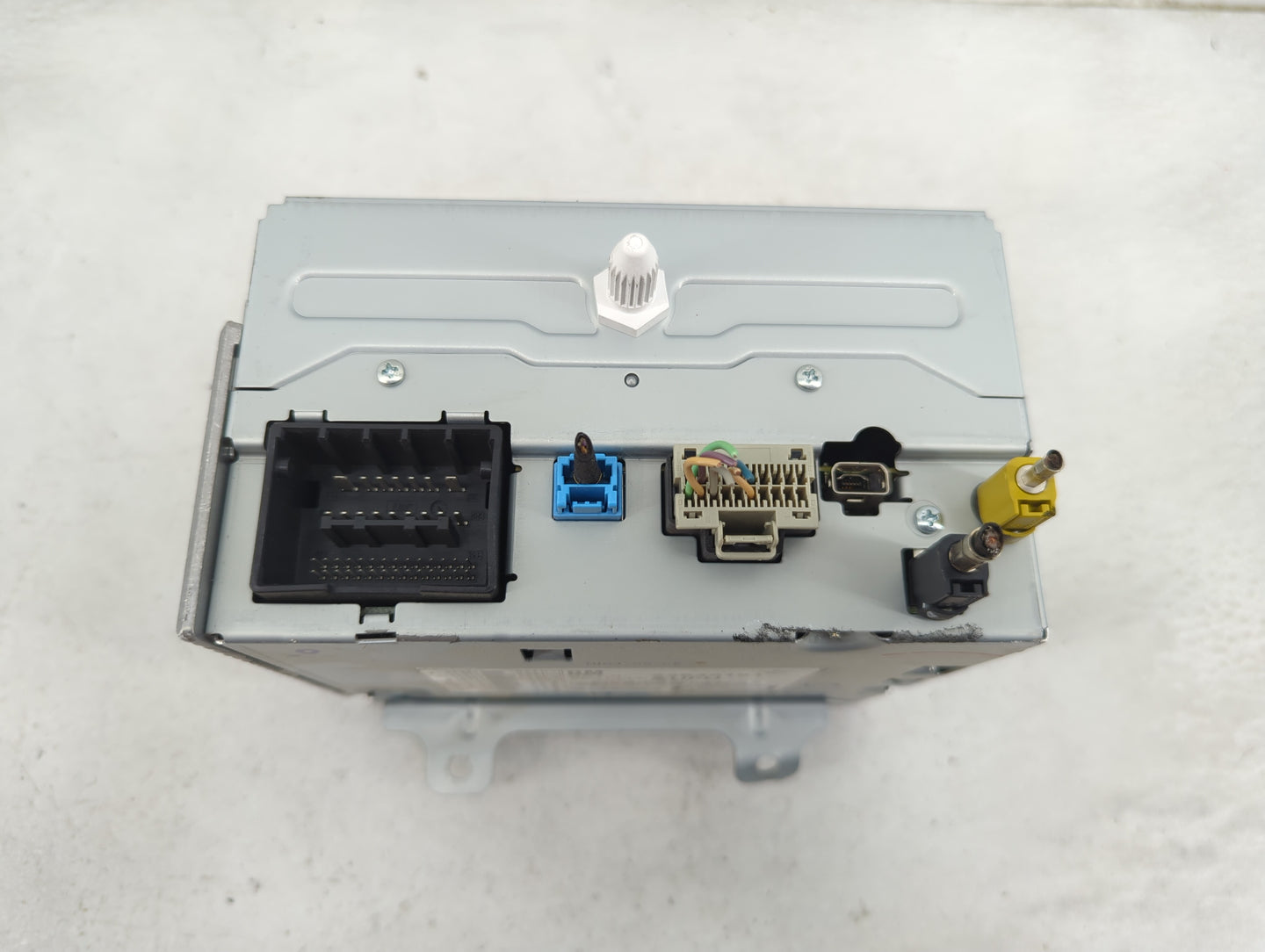 2012 Chevrolet Equinox Radio AM FM Cd Player Receiver Replacement P/N:22842181 CQ-FG01E1GD Fits OEM Used Auto Parts - Oemuse