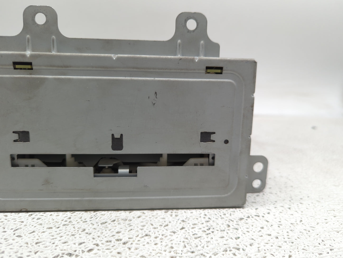 2012 Chevrolet Equinox Radio AM FM Cd Player Receiver Replacement P/N:22879332 19119116, 4531162246 Fits OEM Used Auto Parts