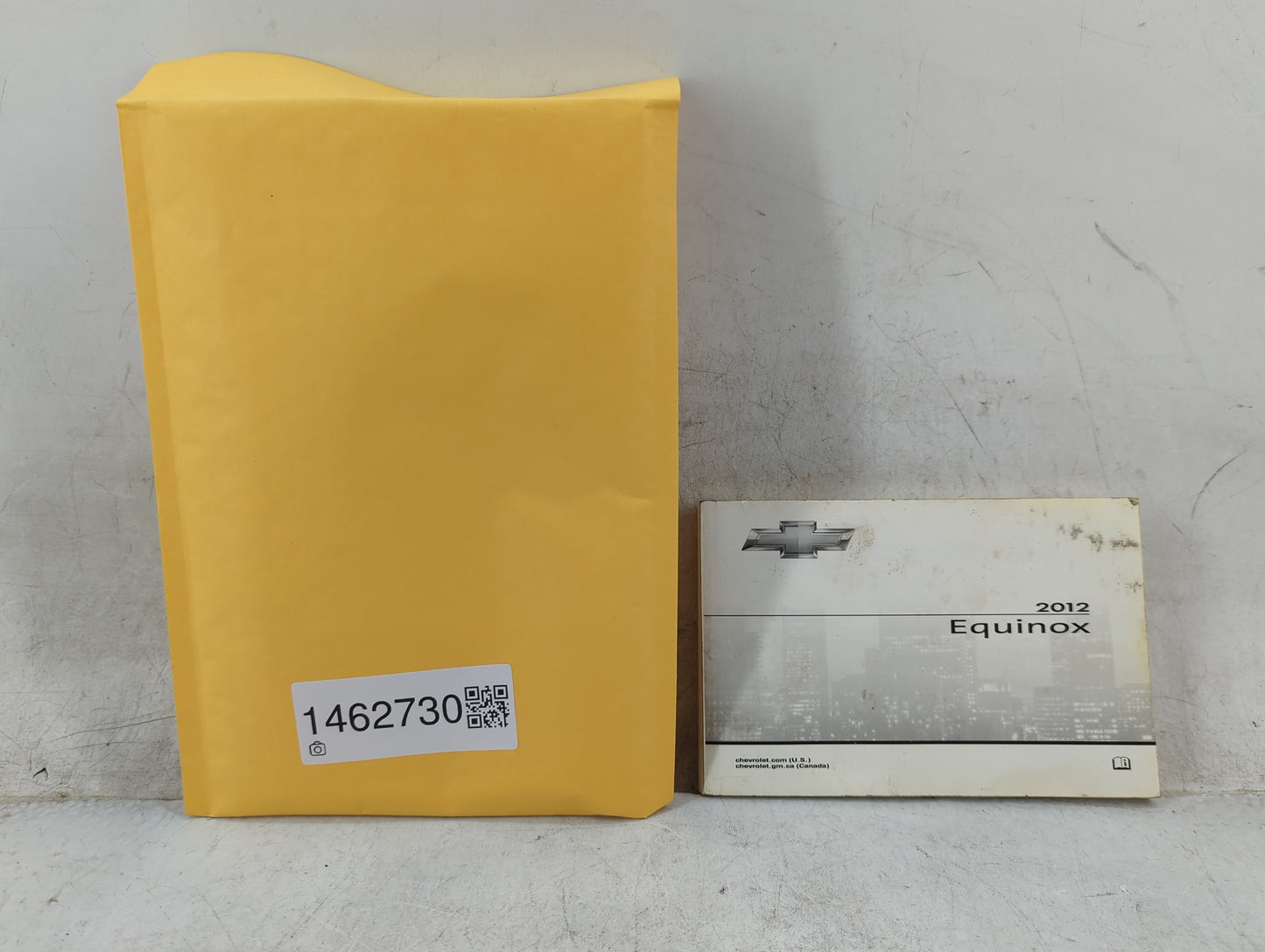 2012 Chevrolet Equinox Owners Manual Book Guide P/N:22862218 OEM Used Auto Parts - Oemusedautoparts1.com