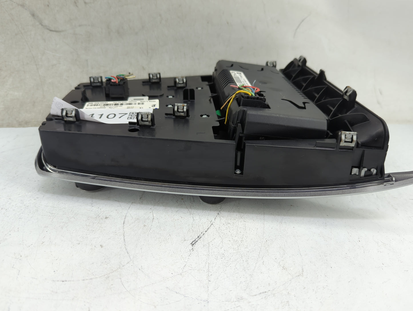 2012-2015 Chevrolet Equinox Radio Control Panel 1464107 - Oemusedautoparts1.com