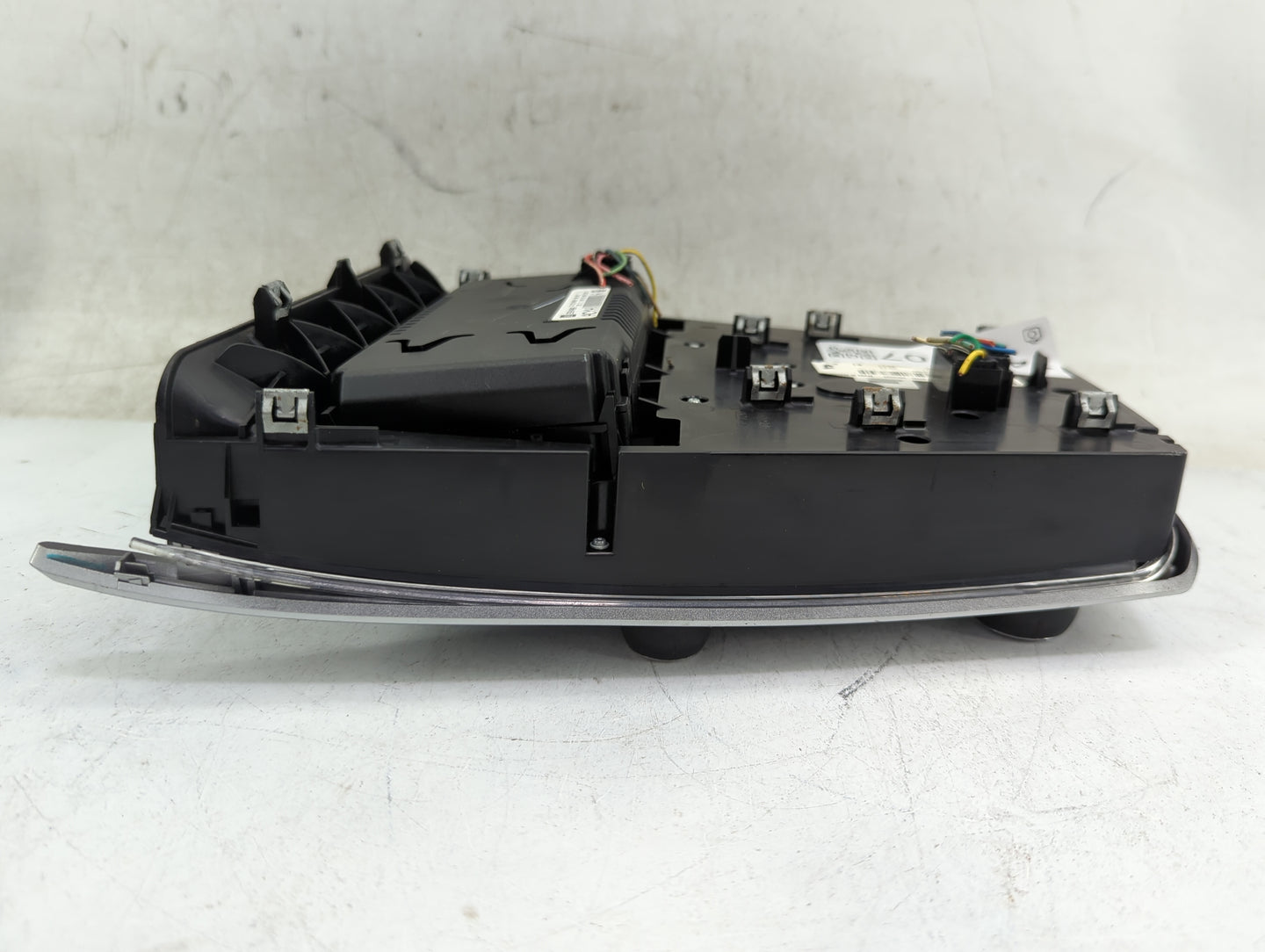 2012-2015 Chevrolet Equinox Radio Control Panel 1464107 - Oemusedautoparts1.com