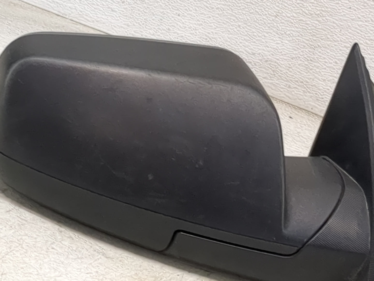 2012-2014 Chevrolet Equinox Passenger Side View Mirror - Right Door Mirror OEM Used - Oemusedautoparts1.com