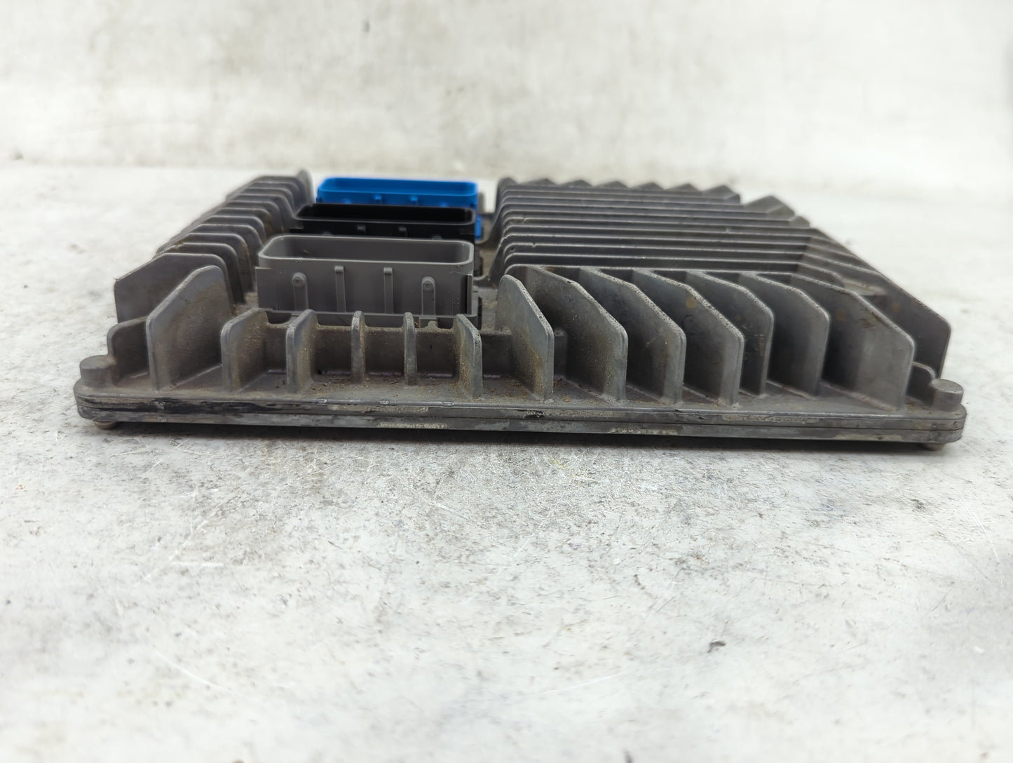 2012 Chevrolet Equinox PCM Engine Control Computer ECU ECM PCU OEM P/N:12643248 12648906 Fits Fits 2013 2014 2015 2016 OEM U