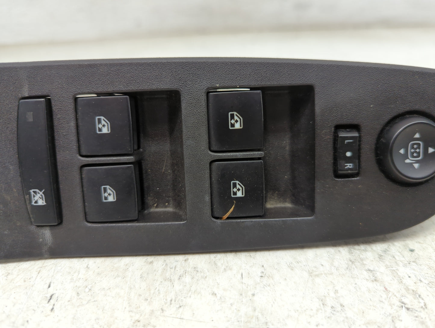2010-2017 Chevrolet Equinox Master Power Window Switch Replacement Driver Side Left P/N:20917599 Fits OEM Used Auto Parts - 