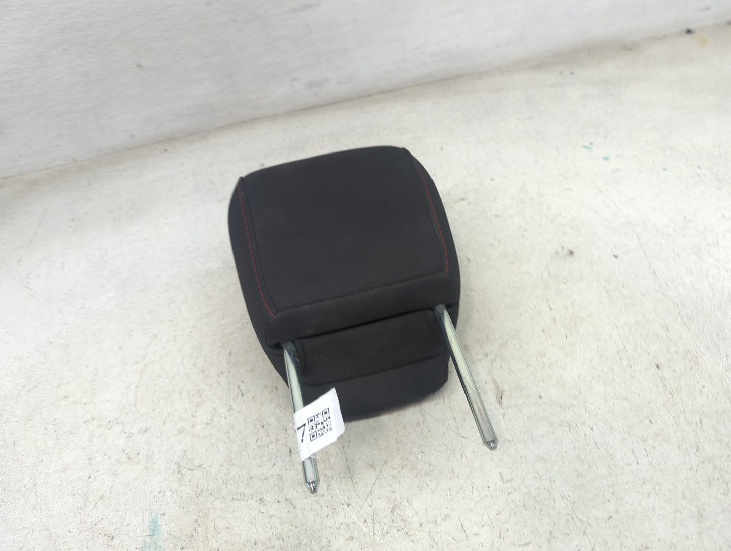 2012 Chevrolet Equinox Headrest Head Rest Rear Seat Fits OEM Used Auto Parts - Oemusedautoparts1.com