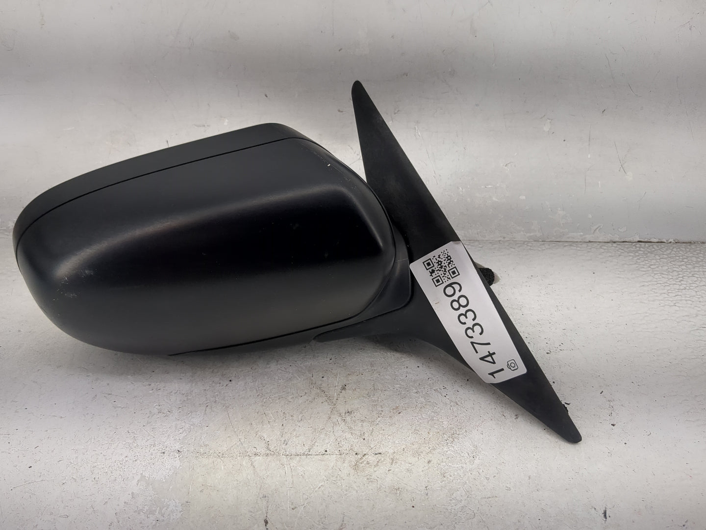 2012-2014 Chevrolet Equinox Driver Side View Mirror - Left Door Mirror OEM Used - Oemusedautoparts1.com