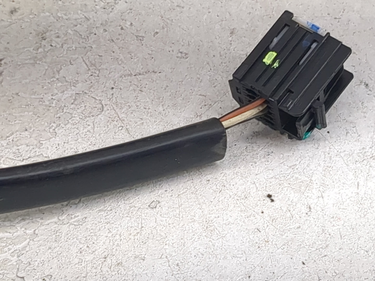 2012-2014 Chevrolet Equinox Passenger Side View Mirror - Right Door Mirror OEM Used - Oemusedautoparts1.com